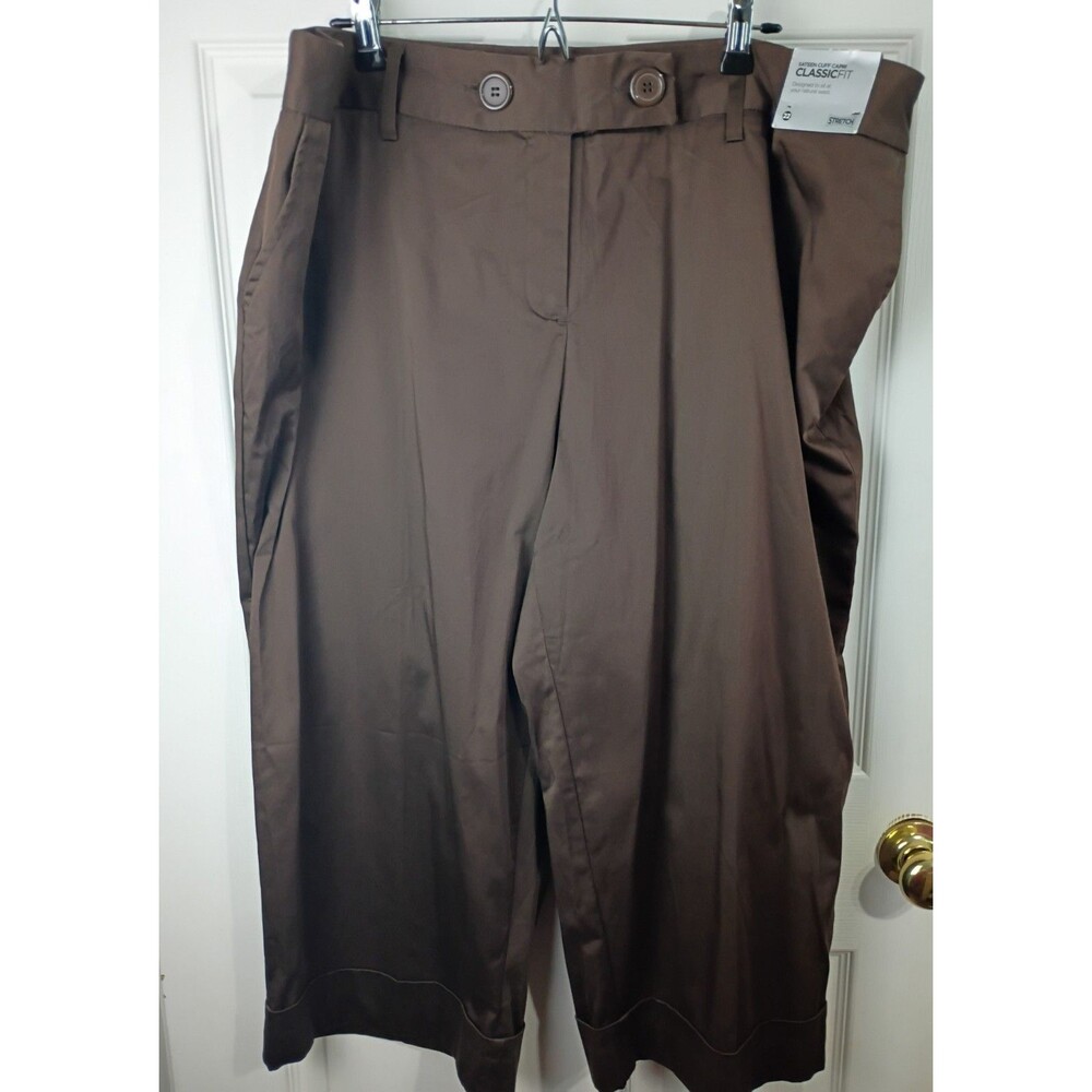 Avenue Woman 22 Chocolate Brown Sateen Cuff Classic Fit Capri Stretch Casual